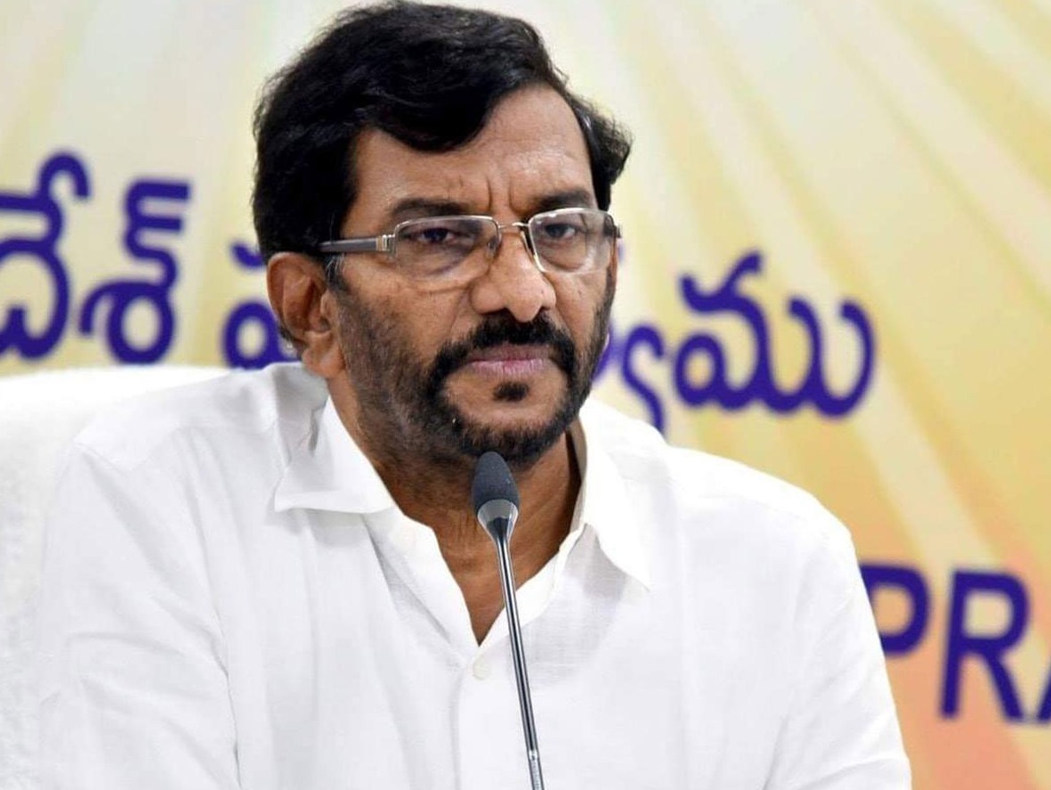 BRS నేతలపై టీడీపీ ఎమ్మెల్యే ఫైర్