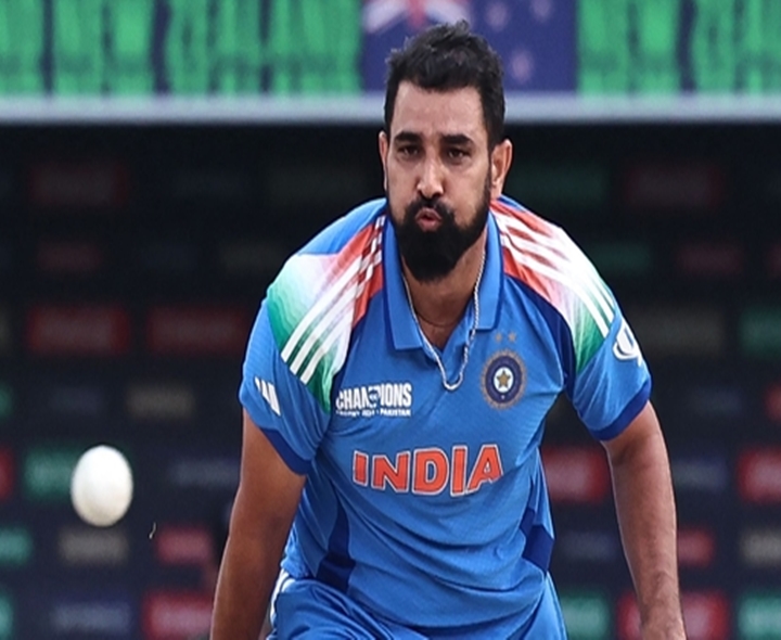 టీమిండియా క్రికెటర్‌కి ఎన్నికల సంఘం నోటీసులు