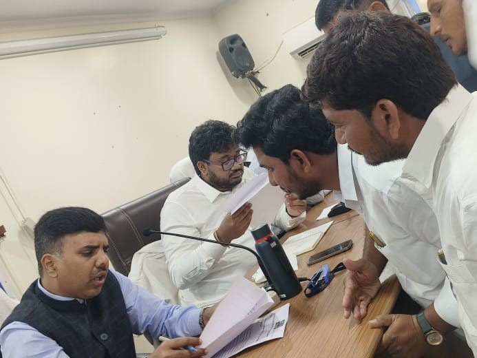 నూతన గ్రామపంచాయతీలను ఏర్పాటు చేయాలని వినతి