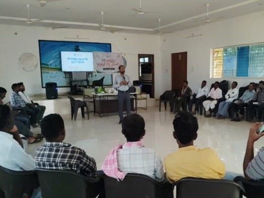 ఆధునిక సాగు పద్ధతులపై రైతులకు అవగాహన