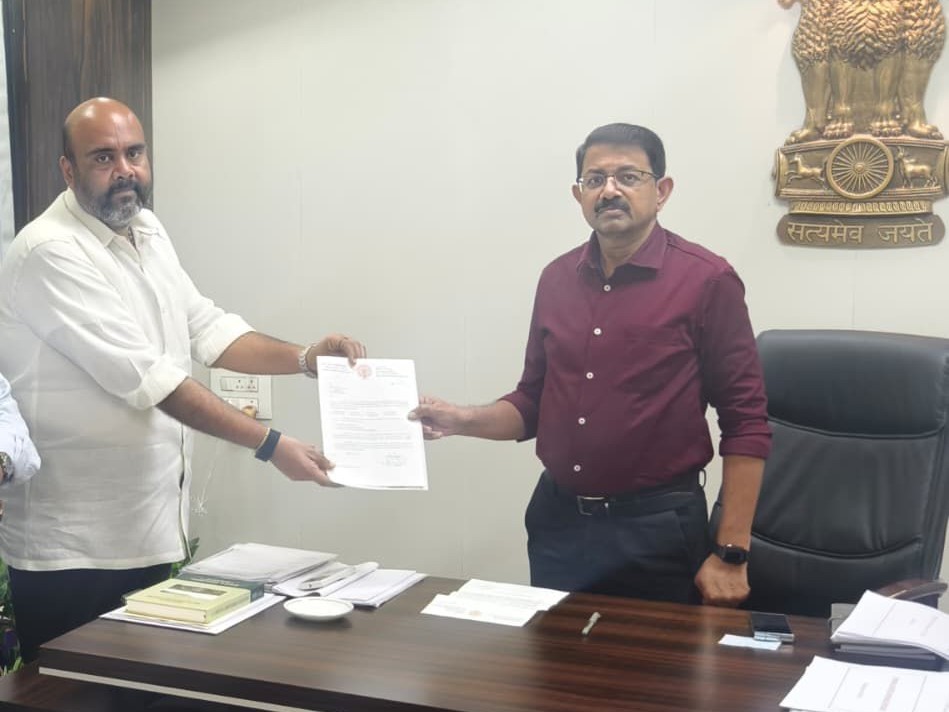 ‘రెవిన్యూ సమస్యలను పరిష్కరించాలని వినతి’