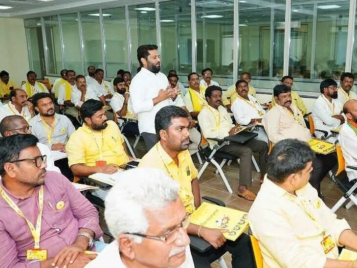 మండల అధ్యక్షులకు ఎమ్మెల్యే మద్దిపాటి దిశానిర్దేశం