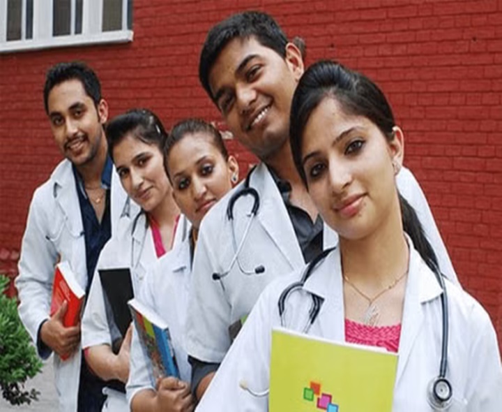 బీ ఫార్మసీ విద్యార్థులకు గుడ్‌న్యూస్