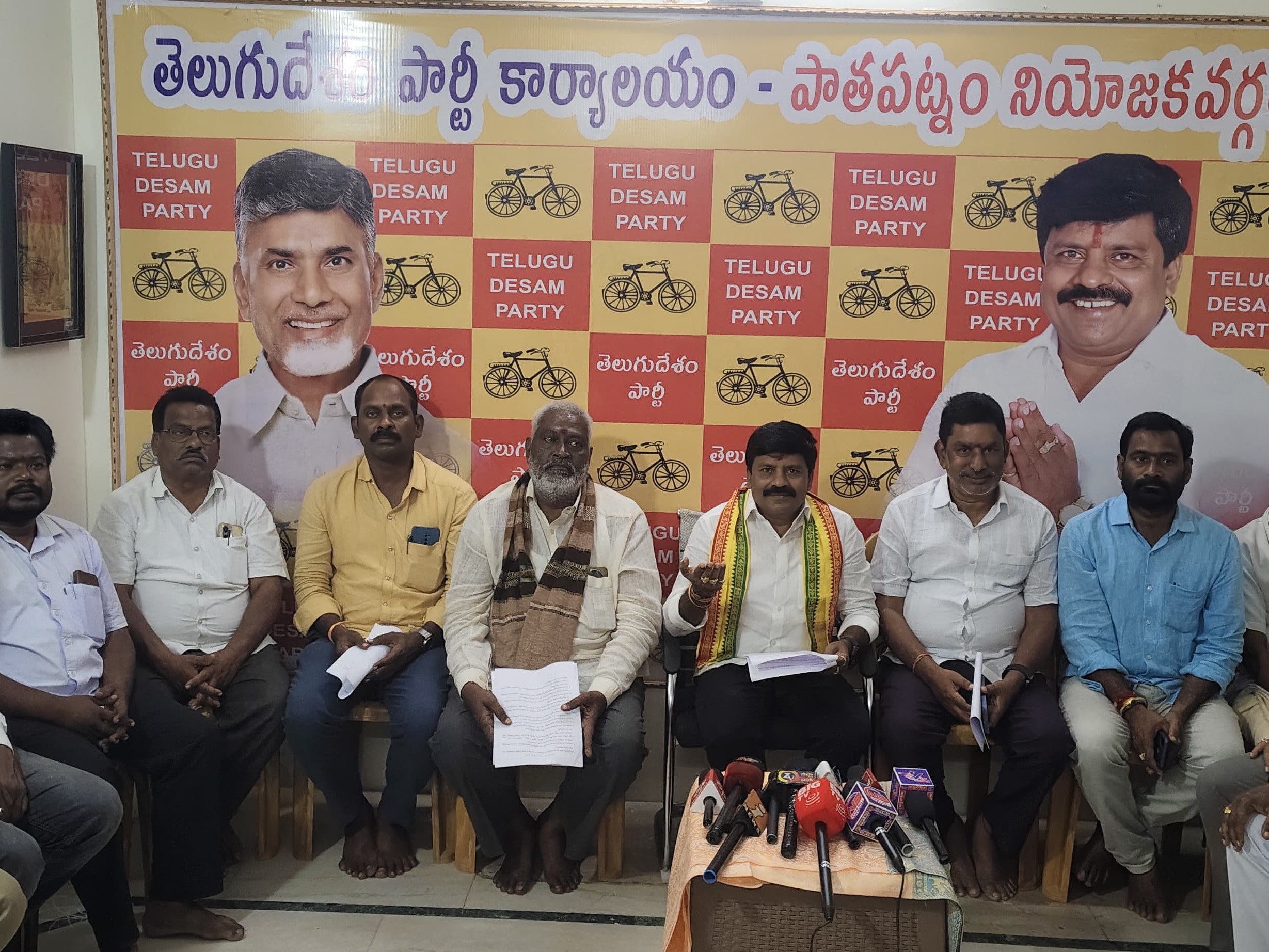 గత ప్రభుత్వంలో రూ.110 కోట్ల అవినీతి MLA