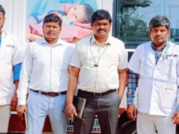 అంబులెన్స్ తనిఖీ చేసిన డీపీఎం