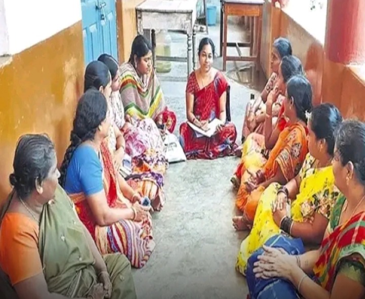 గ్రామాల్లో ప్రారంభమైన రాత్రి బడులు