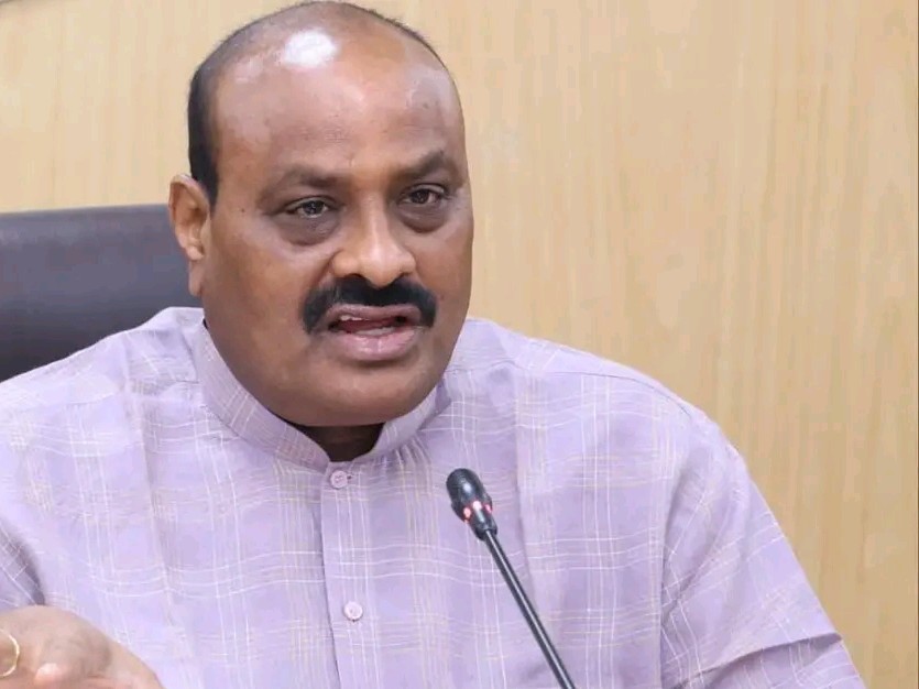 మత్స్యకారుడి మృతి పై మంత్రి అచ్చెన్నాయుడు దిగ్భ్రాంతి