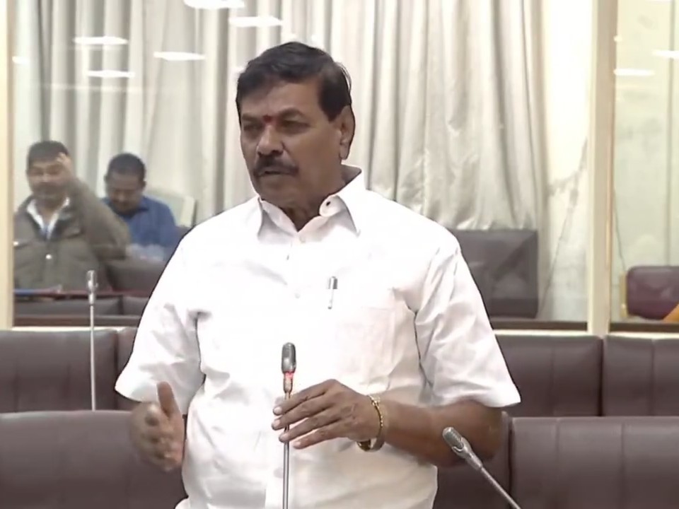 టూరిజం ప్రాంతాల్లో మౌలిక వసతులు కల్పించాలి: సారయ్య