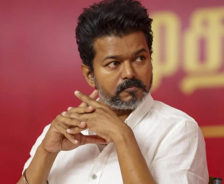 స్టార్ హీరోకు సీబీఐ నోటీసులు