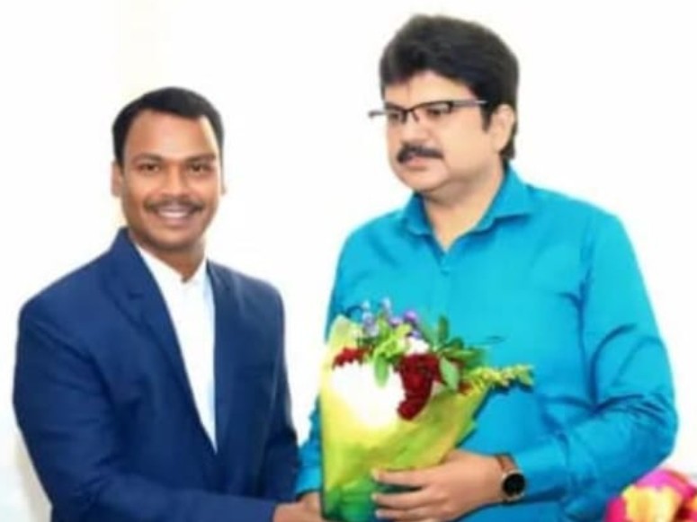 అదనపు ప్రభుత్వ న్యాయవాదిగా శ్రవణ్