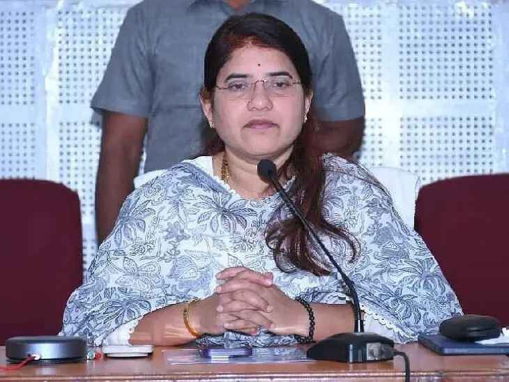 సమగ్ర కుటుంబ సర్వేను పూర్తిచేయాలి: కలెక్టర్