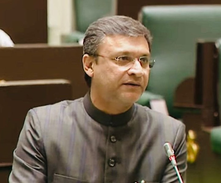 హిల్ట్ పాలసీలో పారదర్శకత లేదు: అక్బరుద్ధీన్