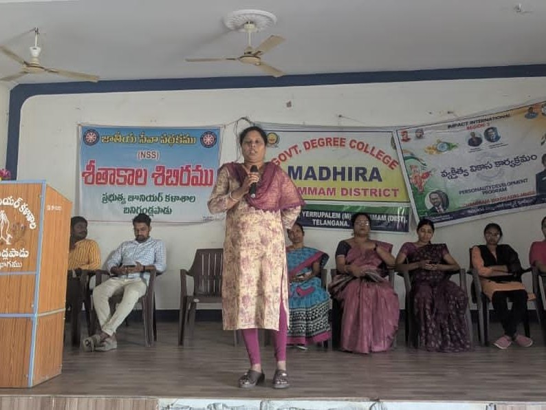 ప్రభుత్వ డిగ్రీ కళాశాలలో అనేక వసతులు: వైస్ ప్రిన్సిపాల్