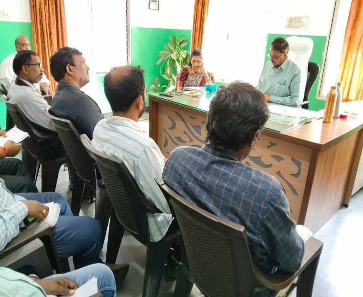 100% పన్నులు వసూలు చేయాలి: DPO