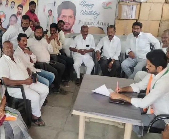 ‘పురపాలక ఎన్నికల్లో పార్టీ విజయమే లక్ష్యంగా పనిచేయాలి’