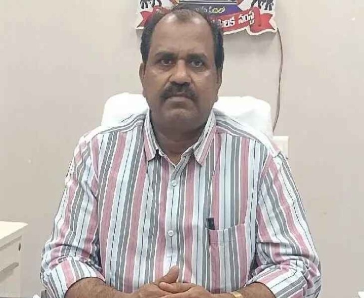 మున్సిపల్ కమీషనర్ బదిలీ