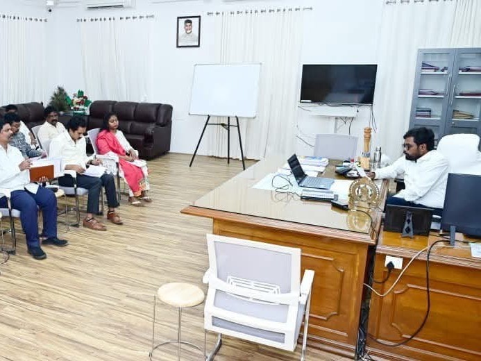 ‘పరిశ్రమల అభివృద్ధికి అడ్డంకులు తొలగించాలి’