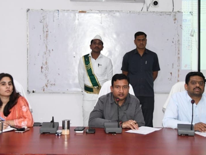 ‘రహదారి పనుల అనుమతులపై దృష్టి సారించాలి’