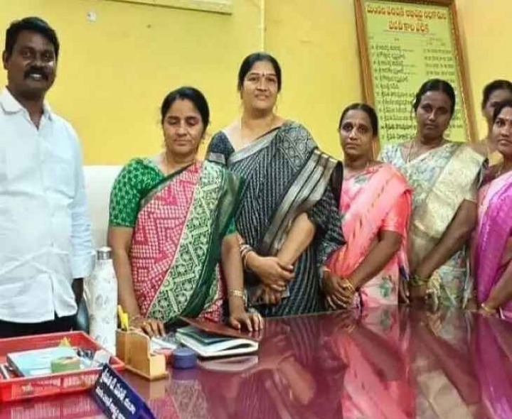 హుజూరాబాద్ సర్పంచ్ల ఫోరం అధ్యక్షురాలిగా పత్తి అనిత