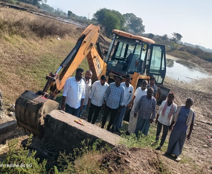 చిట్యాల కుంట కాలువ చదును పనులు ప్రారంభం