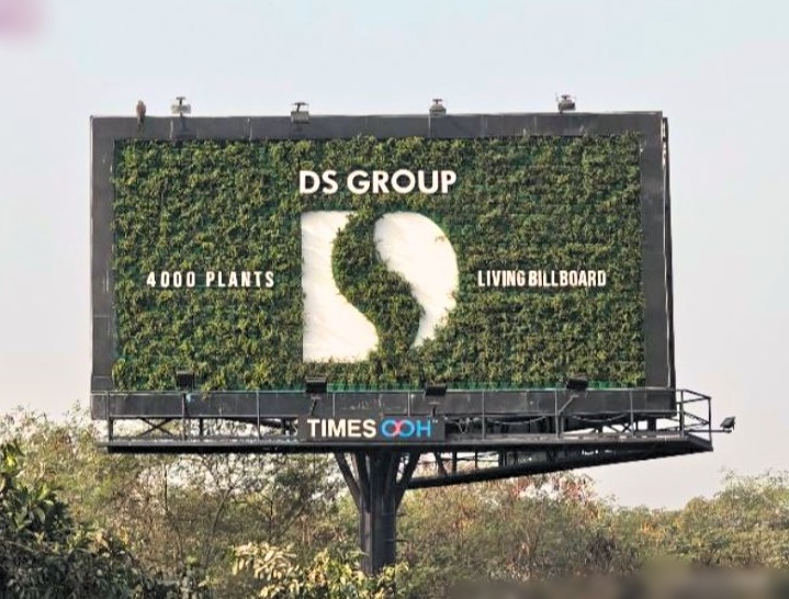 ఢిల్లీలో వినూత్న హోర్డింగ్‌లు