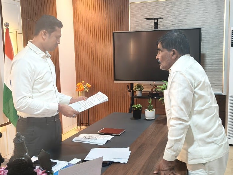 ‘బిల్డింగ్ నిర్మాణంకు అనుమతులు మంజూరు చేయండి’