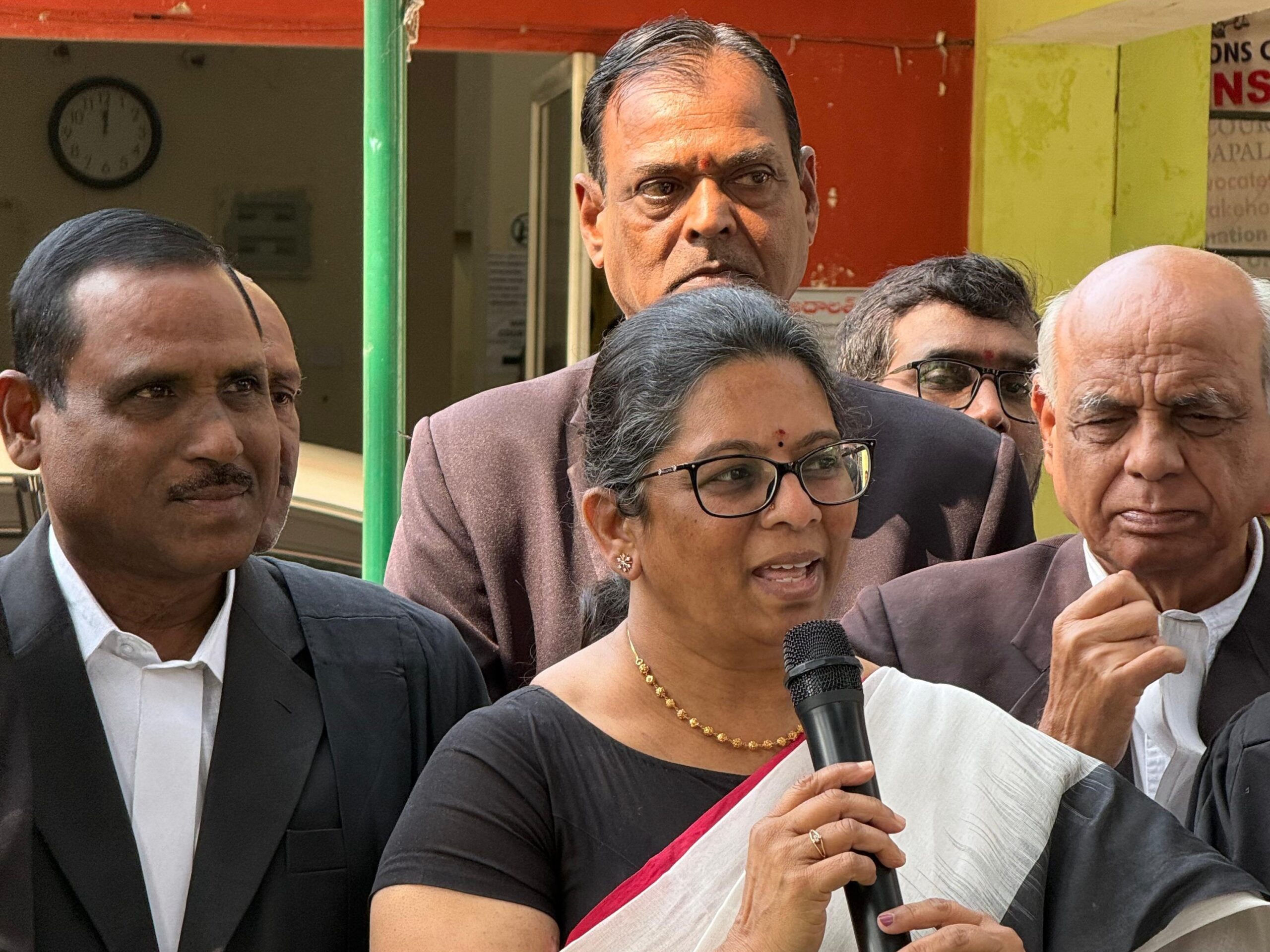 మధ్యవర్తిత్వం ద్వారా సత్వర న్యాయం: జిల్లా జడ్జి