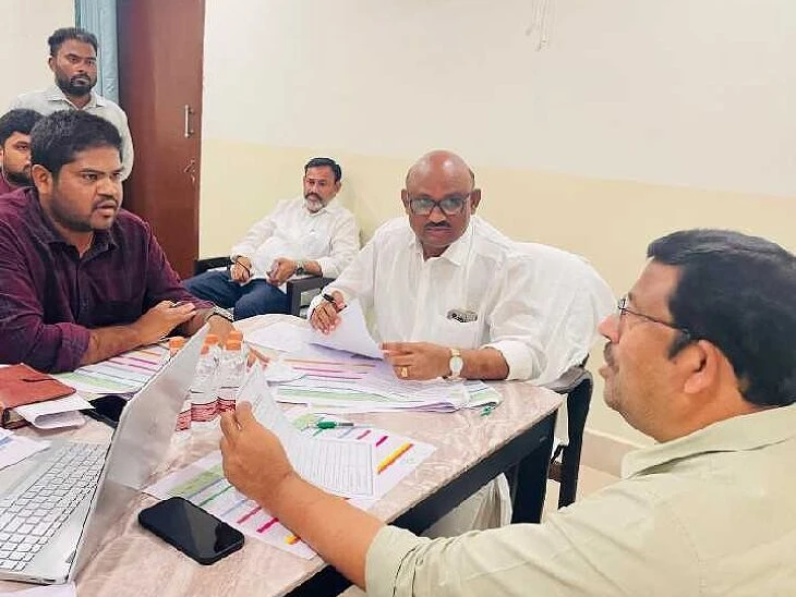 భూమిలేని పేదలకు భూమిని పంపిణీ చేస్తాం: MLA పుట్ట