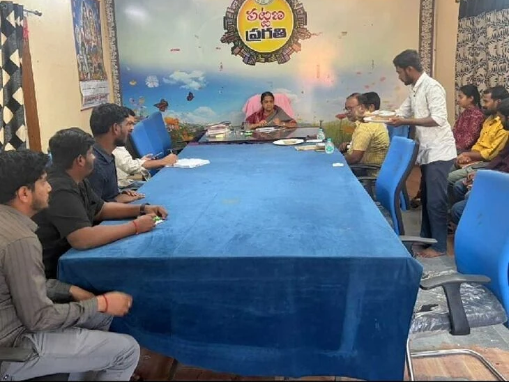 అభివృద్ధి పనులు వేగవంతం చేయాలి: ఎమ్మెల్యే