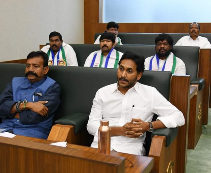 వైసీపీ ఎమ్మెల్యేలకు బిగ్ షాక్!