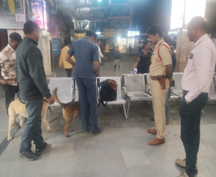 జాగిలాలతో విస్తృత తనిఖీలు