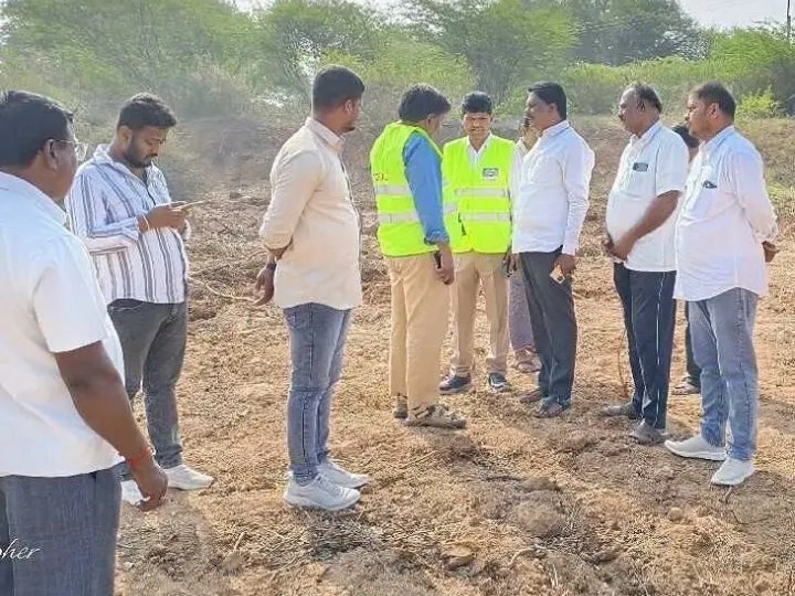 సబ్ స్టేషన్ నిర్మాణ స్థలం పరిశీలన