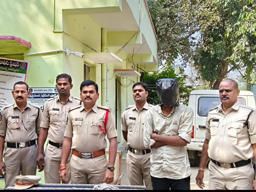 భార్యపై హత్యాయత్నం.. నిందితుడి అరెస్ట్
