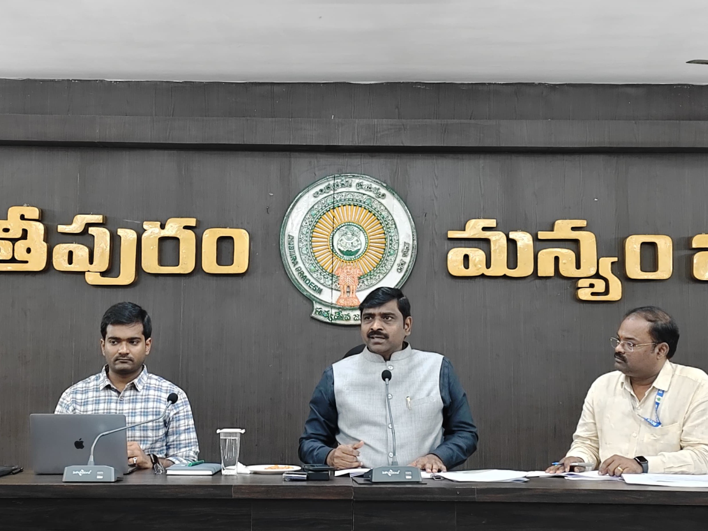 ‘ప్రతీ పంటకు 8% ఆర్ధిక ప్రమాణాలు పెరగాలి’