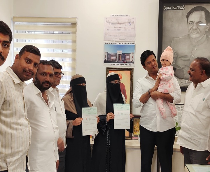 మల్కాజ్‌గిరి పరిధిలో CMRF చెక్కుల పంపిణీ