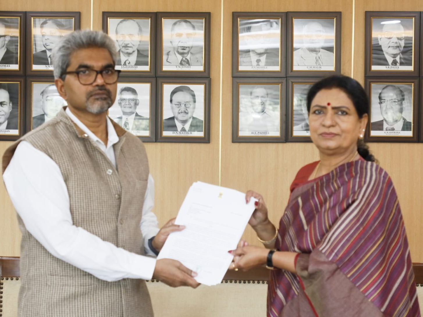 టీడీ గుట్టలో రైల్వే ఓవర్ బ్రిడ్జి మంజూరు