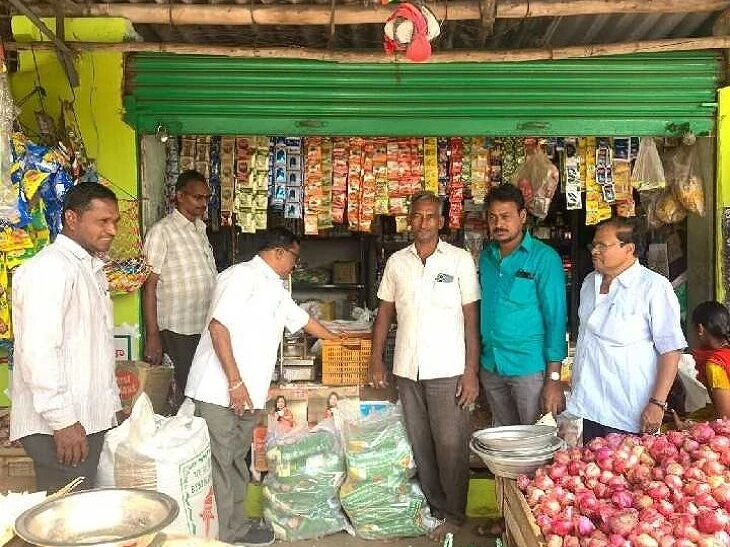 రైతు బజార్‌లో ఆకస్మిక తనిఖీలు