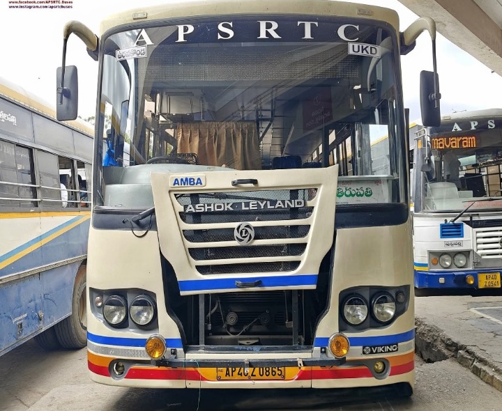 ‘పండగకి సాధారణ ఛార్జీలతోనే ప్రత్యేక బస్సులు’