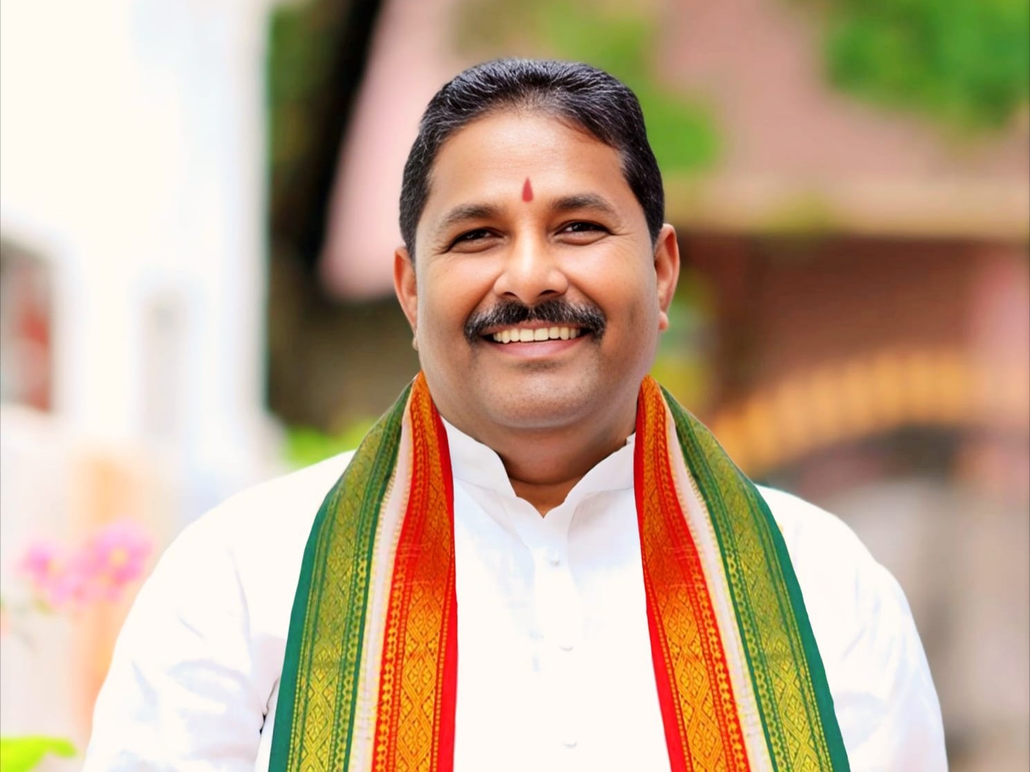 ఎమ్మెల్యే పర్యటన వివరాలు.