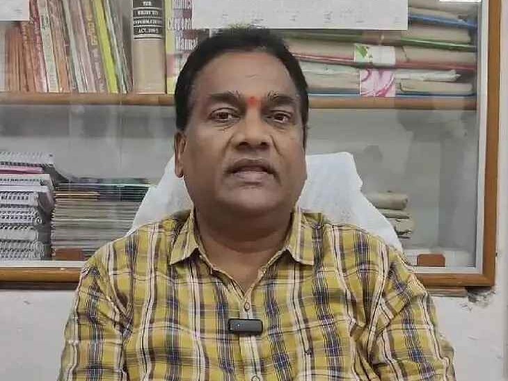 మున్సిపల్ కమిషనర్‌పై హైకోర్టు సీరియస్