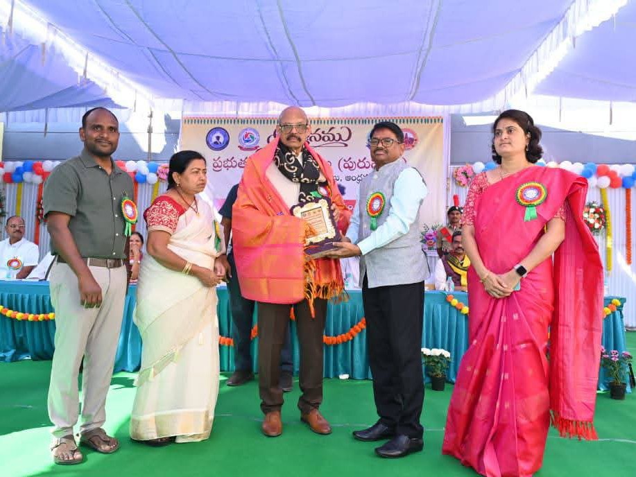 విద్యతో పాటు సాంకేతిక నైపుణ్యాలు అలవర్చుకోవాలి: టీజీ