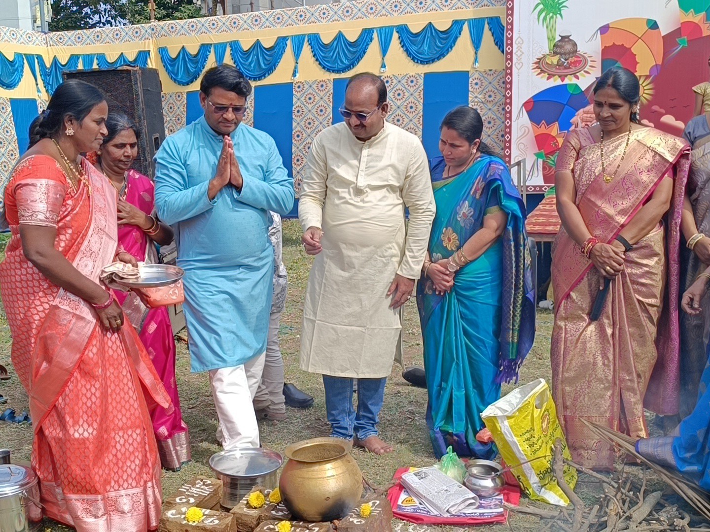 తణుకులో వైభవంగా ముందస్తు సంక్రాంతి సంబరాలు