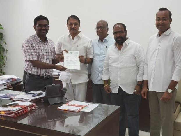 ‘సబ్ రిజిస్ట్రార్ ఆఫీస్ని వనస్థలిపురంలోనే కొనసాగించాలి’