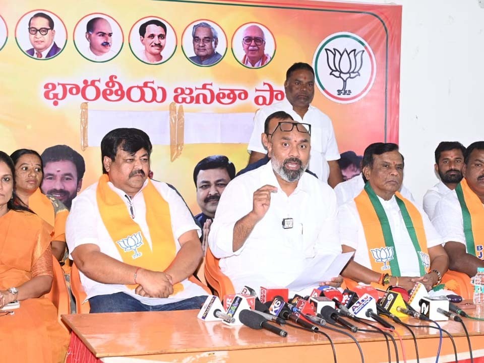 నిజామాబాద్ పేరును ఇందూరుగా మారుస్తాం: ఎంపీ