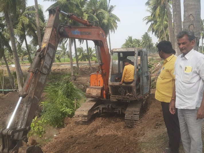 పంట కాలువ ప్రక్షాళన పనులు షురూ..!