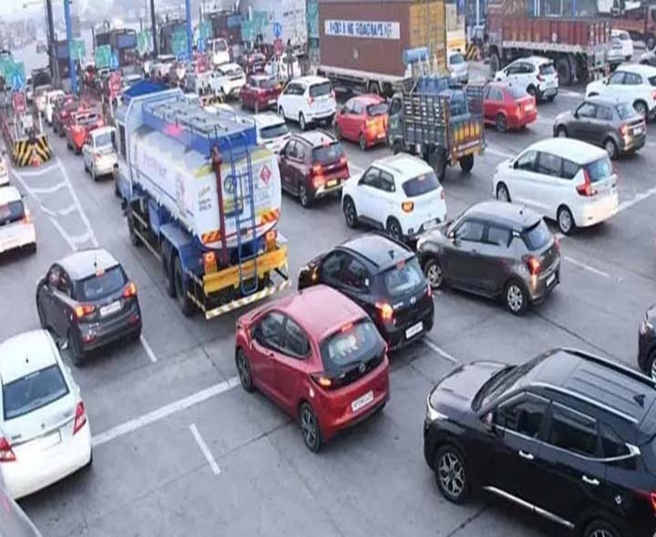 హైదరాబాద్-విజయవాడ హైవేపై కొత్త ప్రయోగం