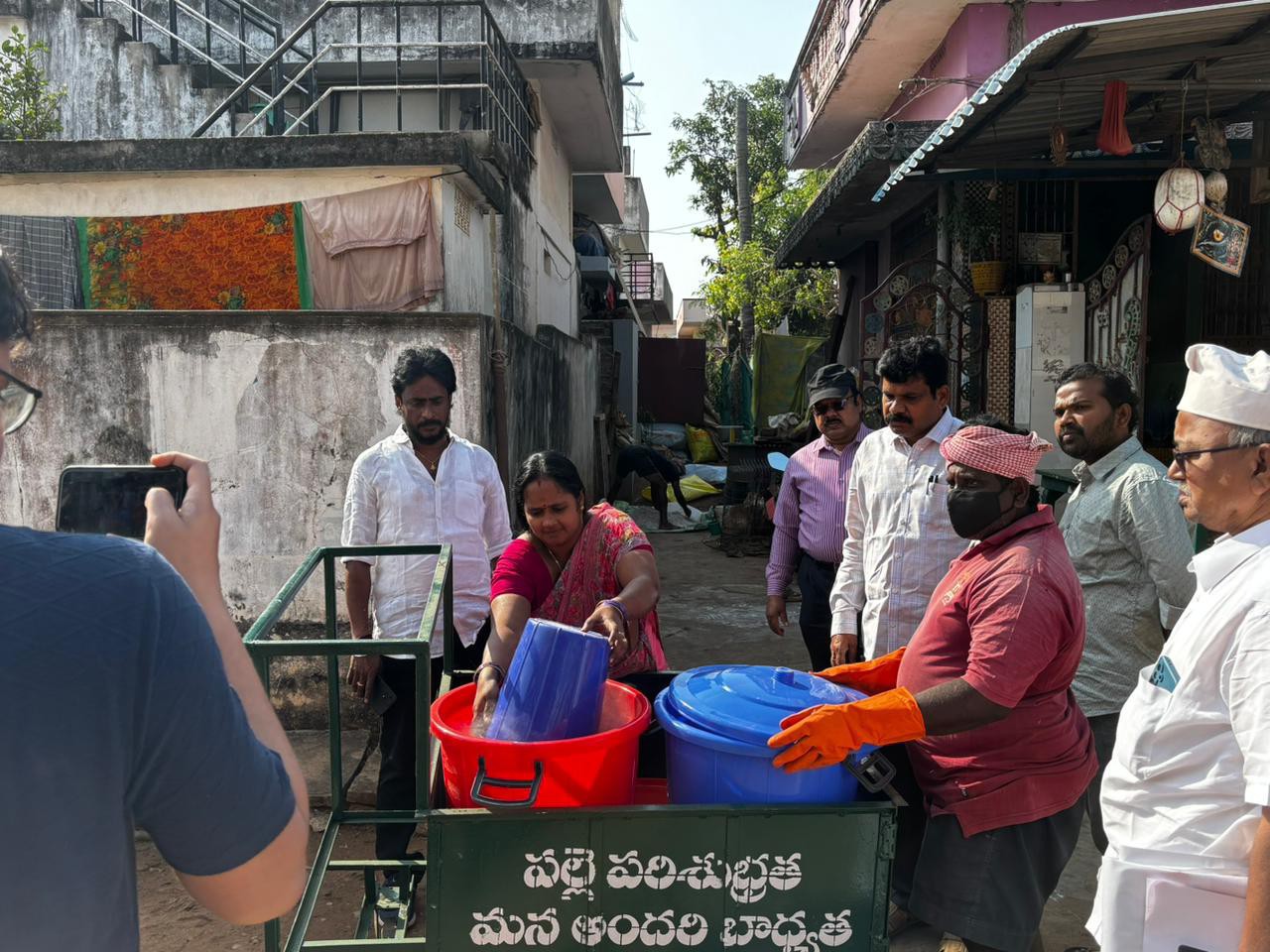 పారిశుధ్యం పట్ల నిర్లక్ష్యం వహిస్తే చర్యలు తప్పవు: జడ్పీ సీఈవో