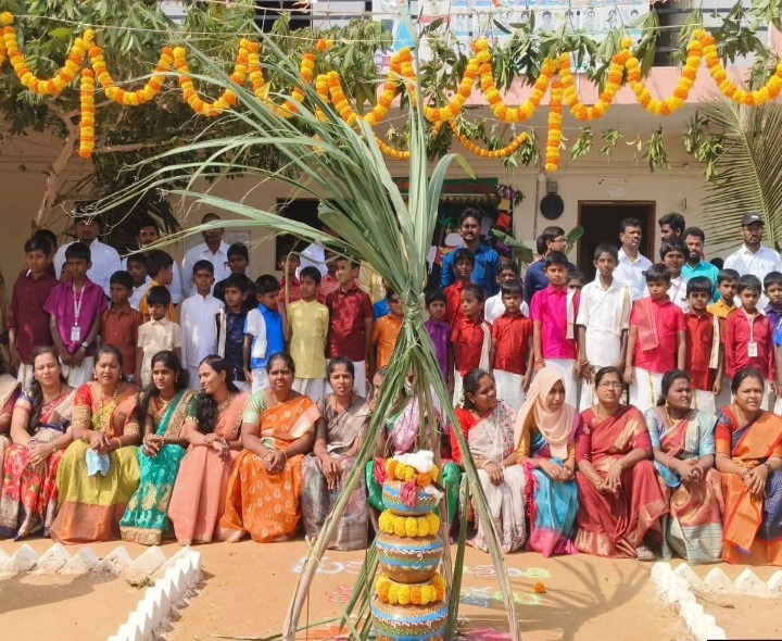 ఓబులదేవరచెరువులో మిన్నంటిన సంక్రాంతి సంబరాలు