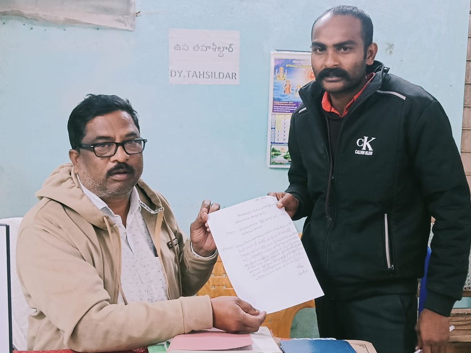 ‘భూ కబ్జాపై చర్యలు తీసుకోవాలి’