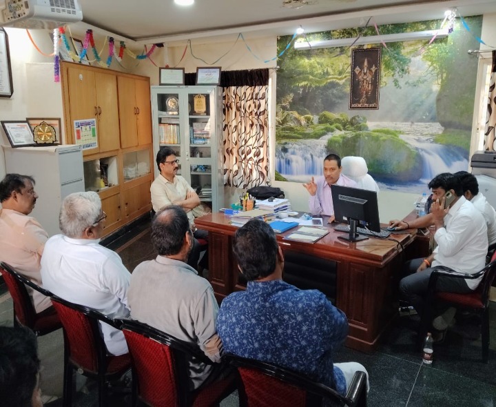 ‘సంక్రాంతికి బస్సుల్లో అధిక ఛార్జీలు వసూలు చేయొద్దు’